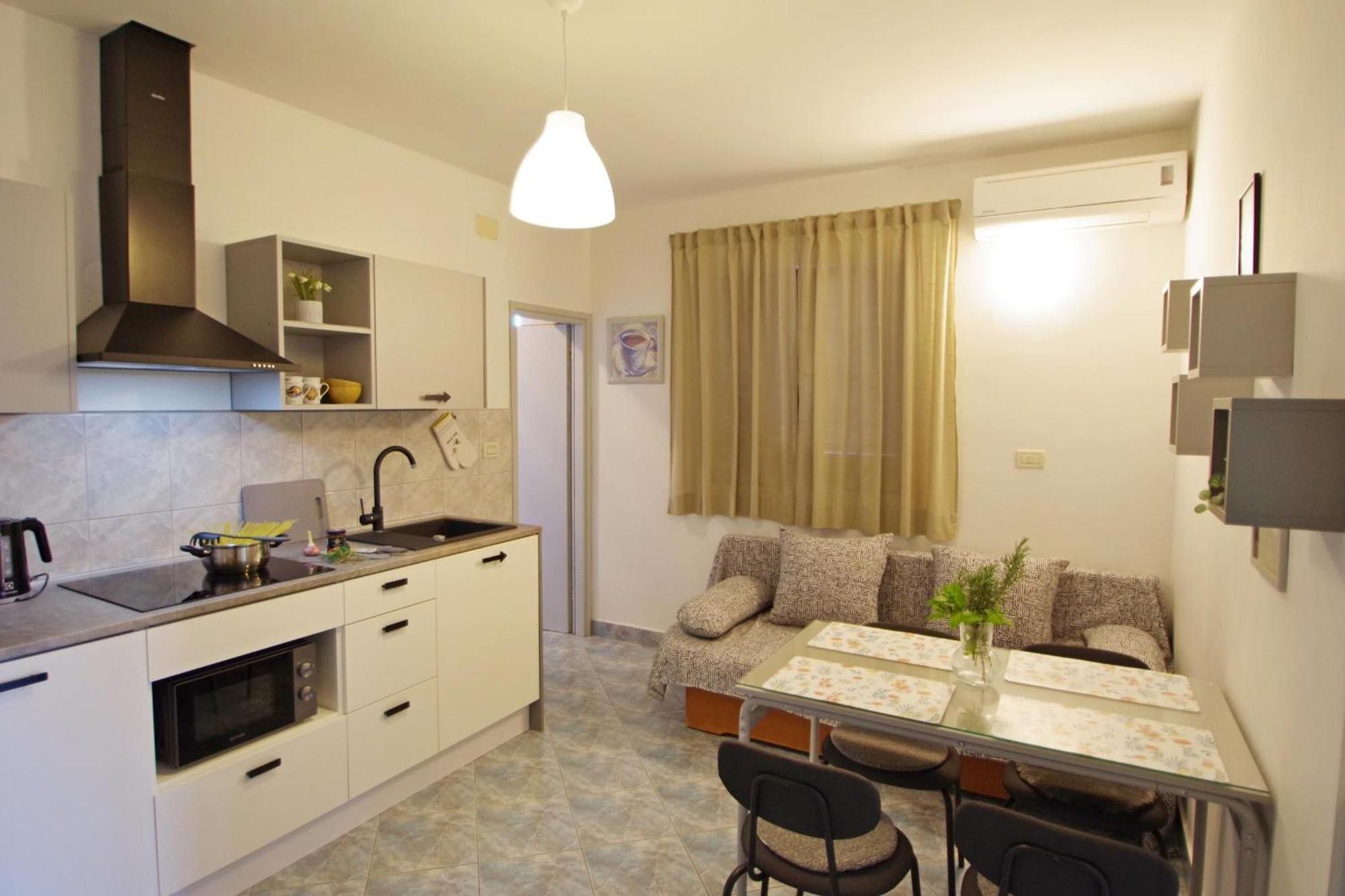 Aparments Orange&Blue Appartement Fažana Buitenkant foto